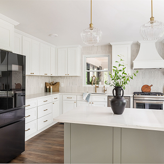 Bright Transitional Kitchen Kitchen Remodel by BEC Innovations Home & Kitchen Remodeling of Nashville project photo